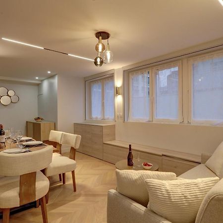 368 Suite Fondary 3 - Superb Apartment In Parijs Buitenkant foto