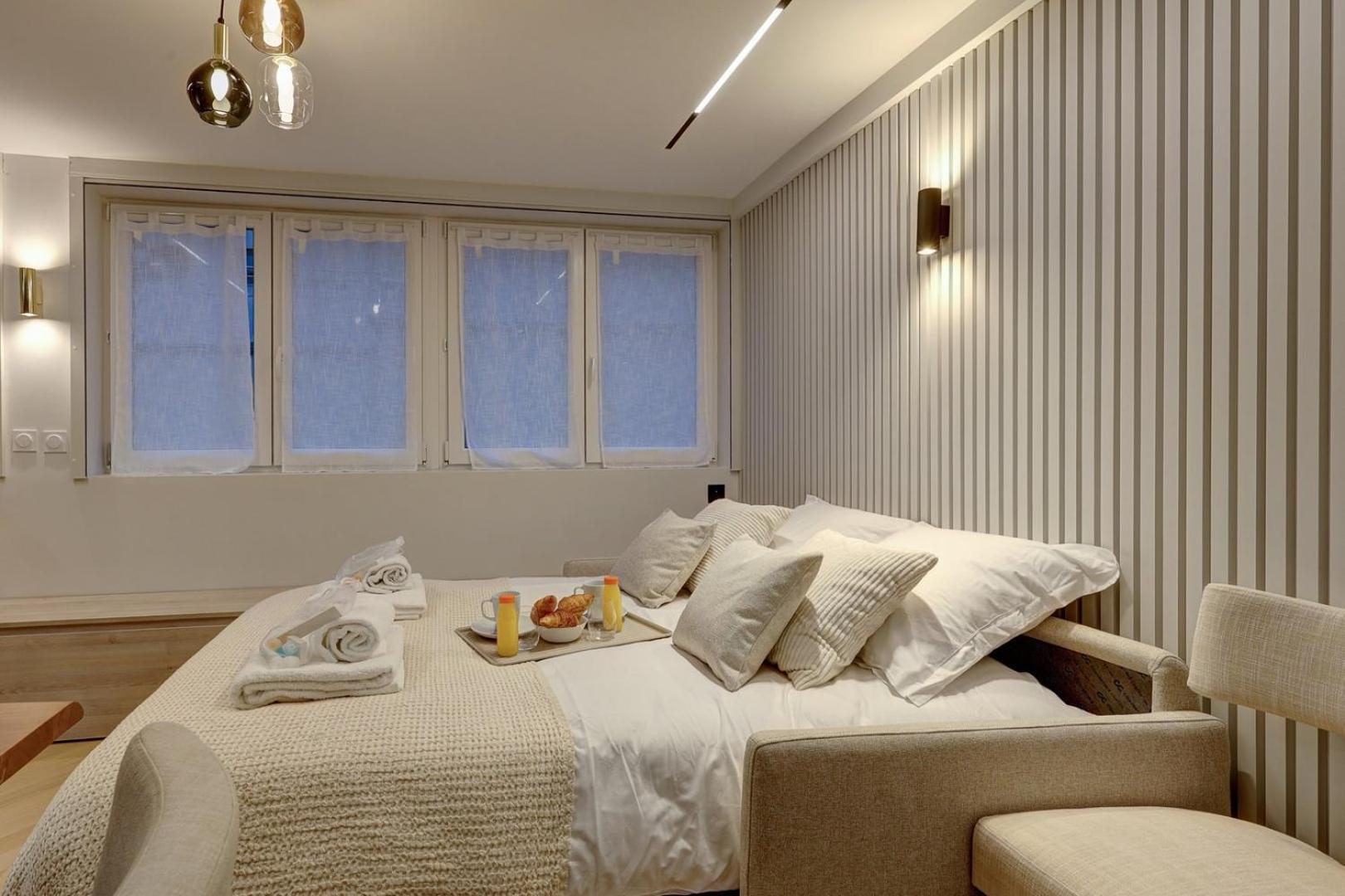 368 Suite Fondary 3 - Superb Apartment In Parijs Buitenkant foto